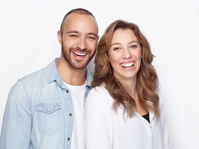 34d486_580c6cebaf004bd0b2758d2b0de3d6f9_mv2 | Healthy Smile Centre Rosebery Couple smiling